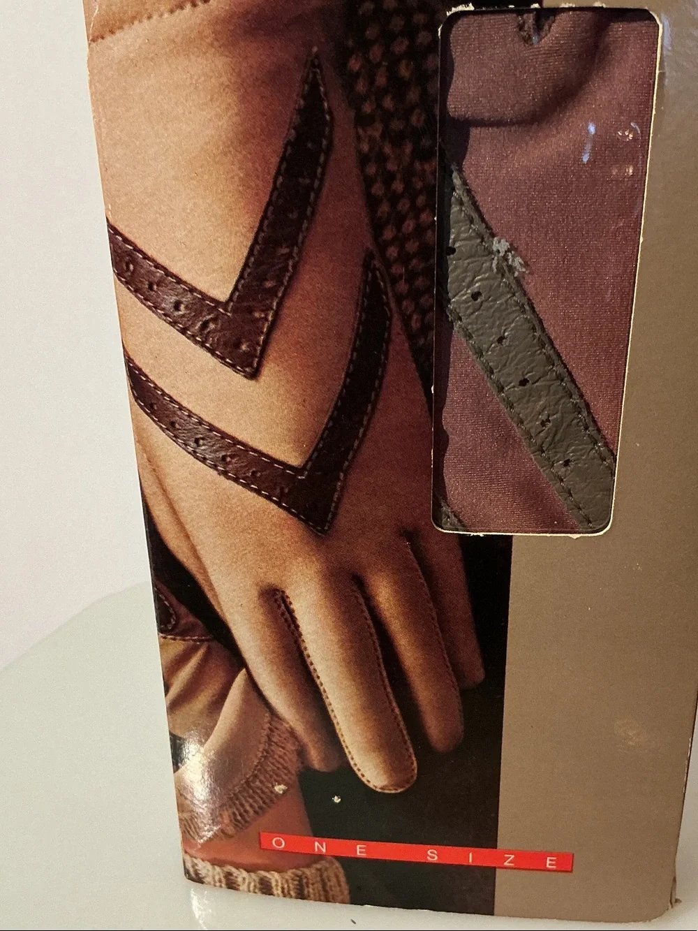isotoner Brown Warm-Lined Women’s Gloves